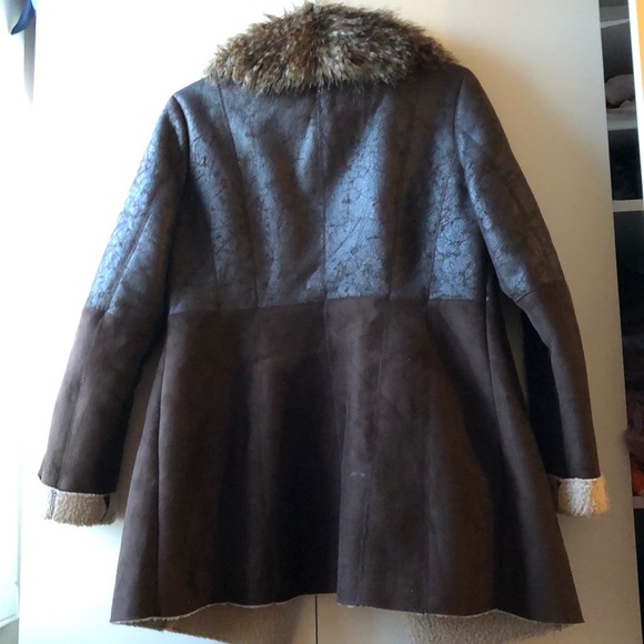 Jessica Simpson faux fur and suede coat - Picture 6 of 6